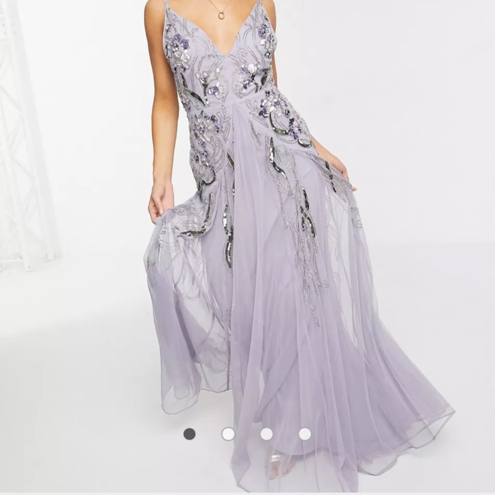 Formal Dress - Picture 5 of 13